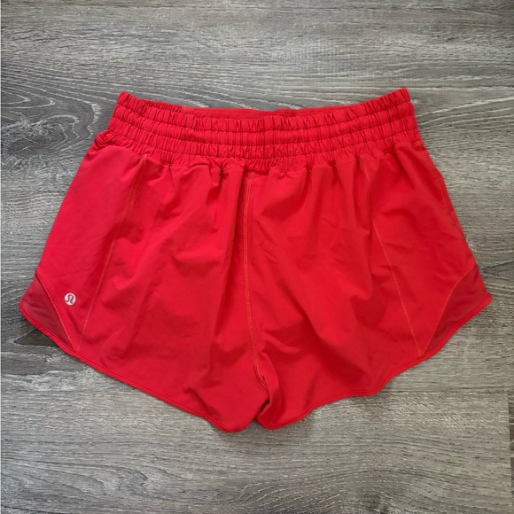 lululemon hotty hot shorts - Picture 2 of 2